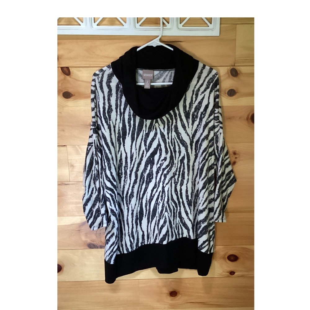 Chicos Zebra Print Cowl Neck‎ Tunic Top Black White Dolman Sleeve Size 2 Large